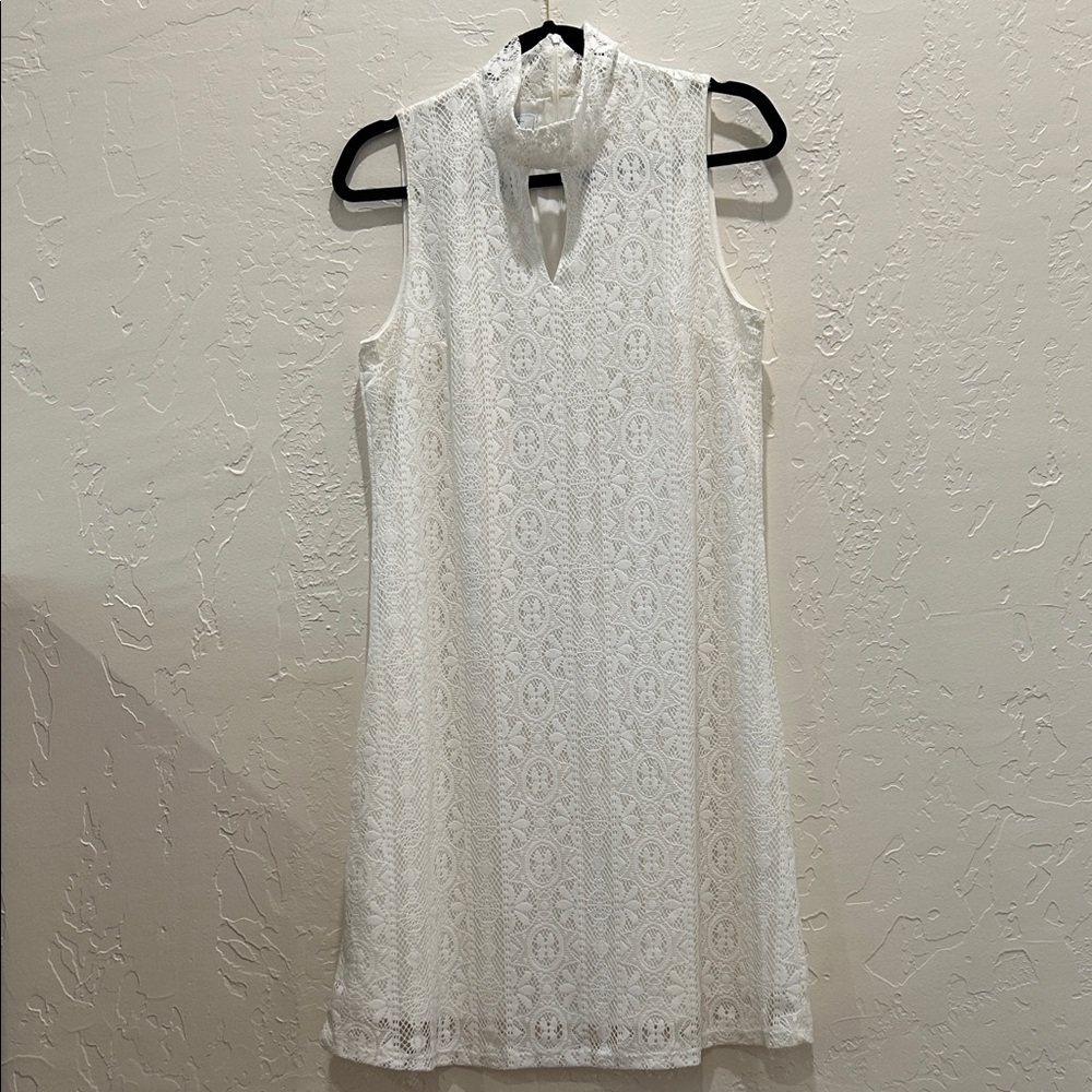 Libby Edelman Elegant White Sleeveless Lace Dress